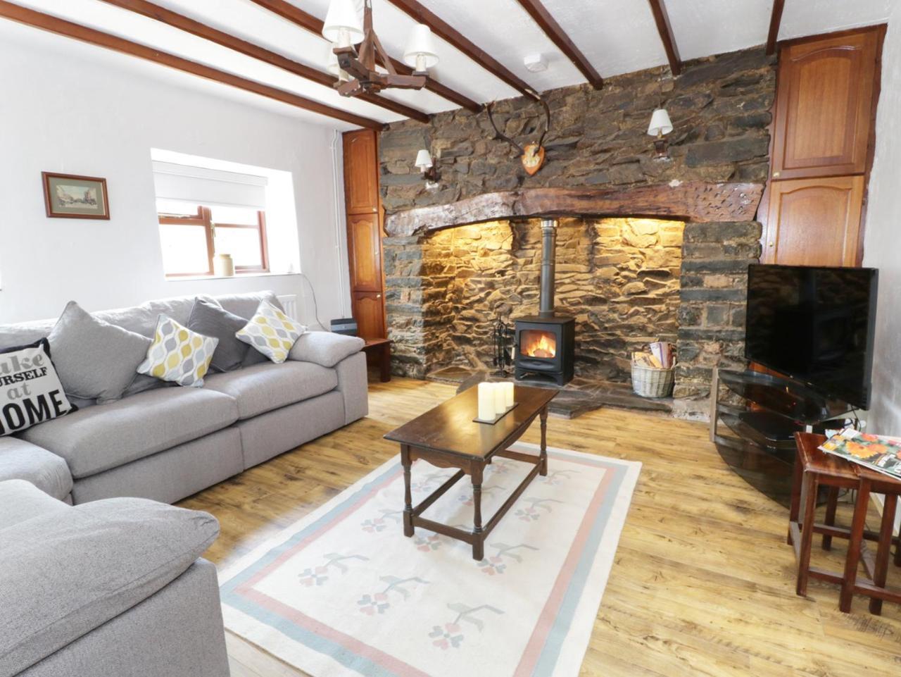 Garth Cottage Denbigh Exterior photo